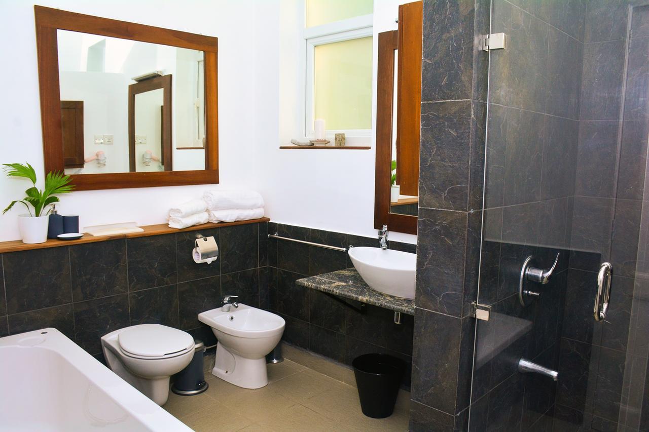 390 Villa Vista Канди Екстериор снимка